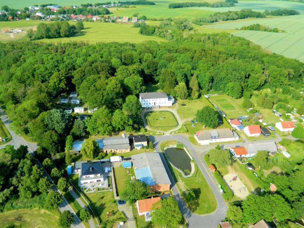 Bungalowpark Am Salzhaff Klein Stromkendorf Dış mekan fotoğraf